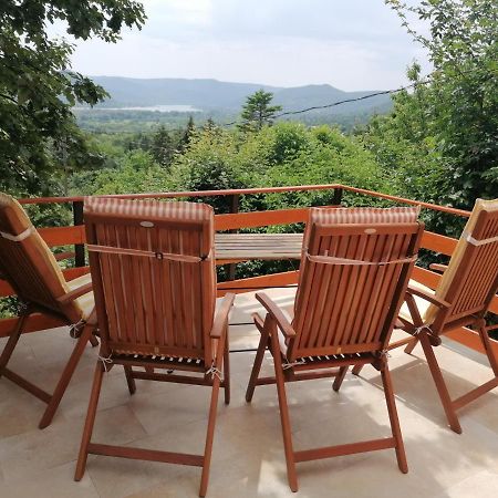 Barkoca Es Szepkilatas Vendeghaz / Cabin Kismaros Exterior photo